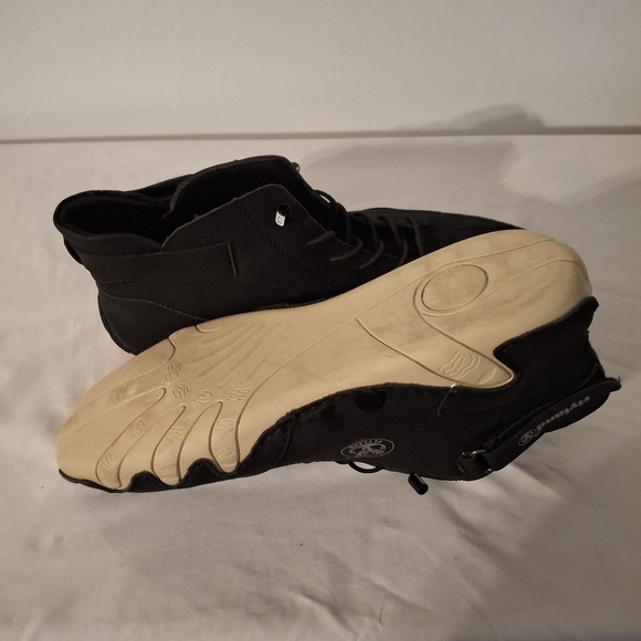 Men's Flyland Chukka Black Men's Shows - Picture 4 of 6